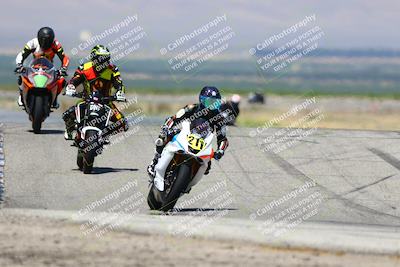 media/May-25-2025-Lets Ride (Sun) [[0ff033e448]]/B Group/1120am (Grapevine)/